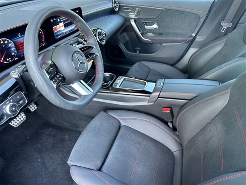 New 2026 Mercedes-Benz CLA 250 4MATIC image 10