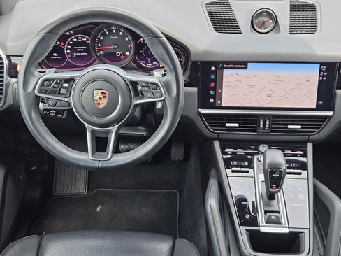 Certified 2022 Porsche Cayenne AWD/4WD image 25