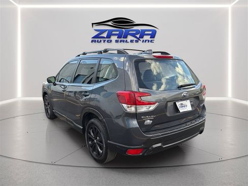 Used 2021 Subaru Forester AWD/4WD image 5