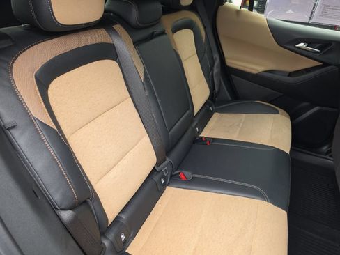 Certified 2025 Chevrolet Equinox ACTIV w/ Safety and Technology Package AWD/4WD image 27