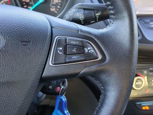 Used 2018 Ford Escape SEL image 26