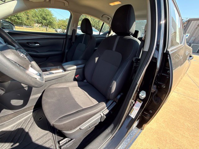 Used 2024 Nissan Sentra SV FWD image 5
