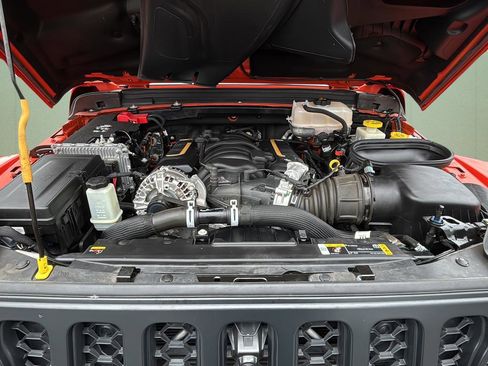 Used 2023 Jeep Wrangler Unlimited Rubicon 392 w/ Trailer Tow Package image 12