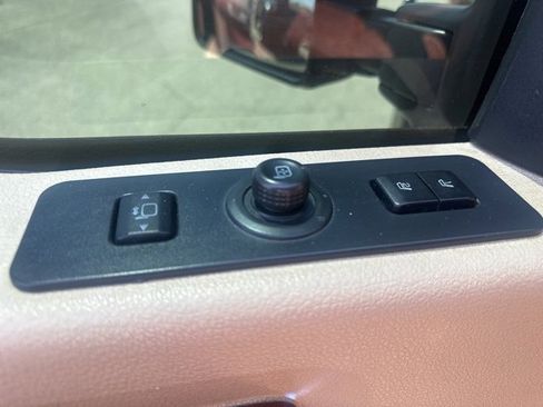 Used 2012 Ford F350 King Ranch w/ King Ranch w/Chrome Pkg image 26