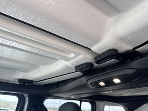 Used 2025 Jeep Wrangler Unlimited Sahara w/ Safety Group image 38