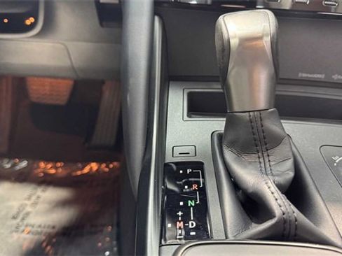 Used 2022 Lexus IS 300 300 image 16