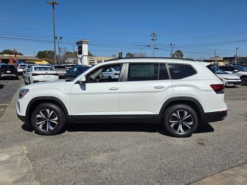 New 2026 Volkswagen Atlas SE FWD image 4