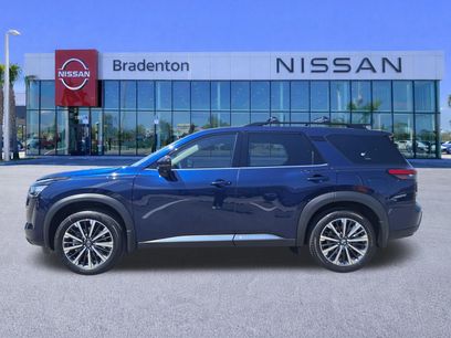 New 2026 Nissan Pathfinder Platinum