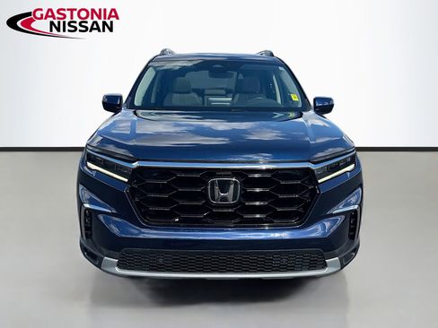 Used 2023 Honda Pilot Touring image 38