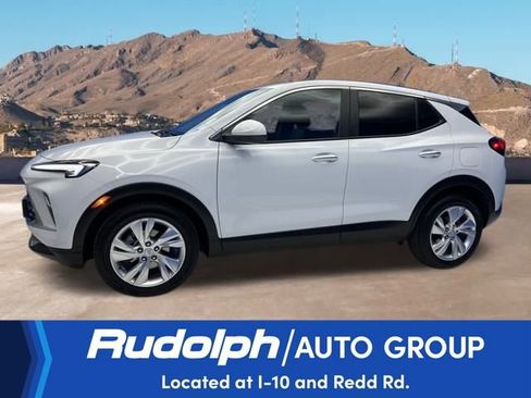 Used 2025 Buick Encore GX Preferred image 2
