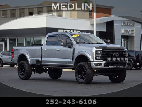 Used 2024 Ford F350 Lariat w/ Lariat Ultimate Package AWD/4WD image 1