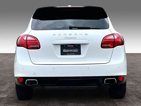 Used 2014 Porsche Cayenne AWD/4WD image 6