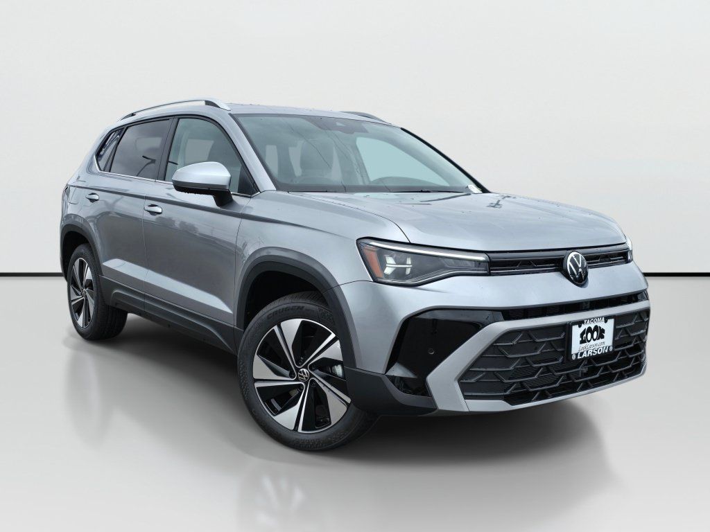 New 2026 Volkswagen Taos SE AWD/4WD image 1