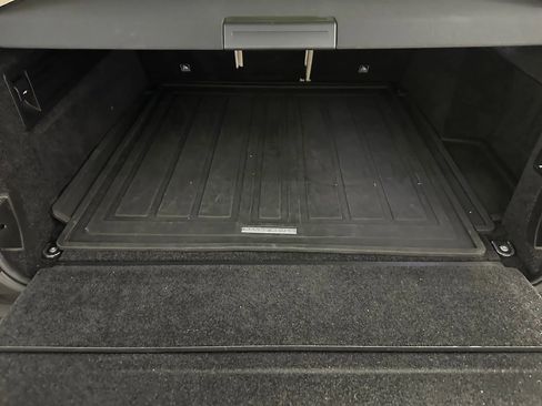Used 2021 Land Rover Range Rover image 19