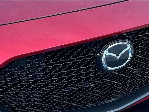 Used 2025 MAZDA MAZDA3 Hatchback w/Premium Plus Pkg image 30