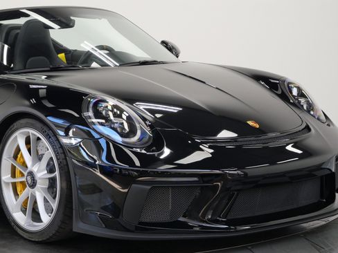 Used 2019 Porsche 911 Speedster RWD image 55