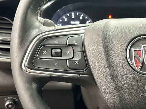 Used 2021 Buick Envision Preferred FWD image 17