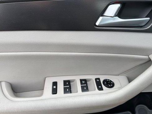 Used 2015 Hyundai Sonata Sport image 8