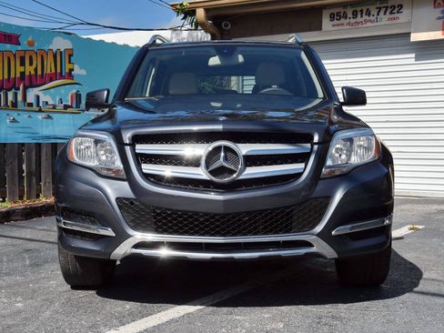 Used 2015 Mercedes-Benz GLK 350 2WD w/ Premium 1 Package image 3