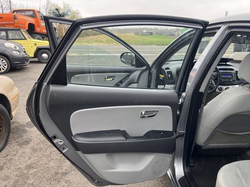 Used 2010 Hyundai Elantra w/ Comfort Pkg 2 image 18