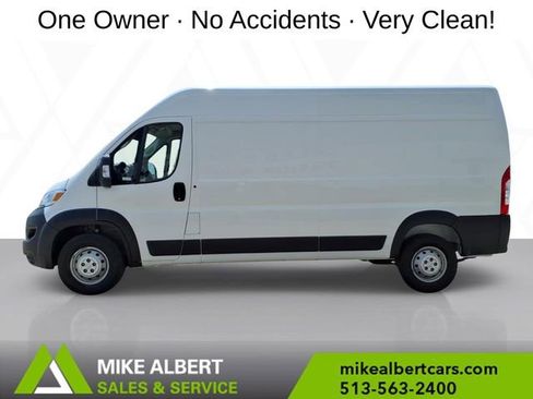 Used 2023 RAM ProMaster 2500 FWD image 4