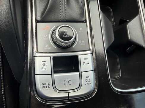 Used 2020 Kia Telluride SX w/ Towing Package AWD/4WD image 24