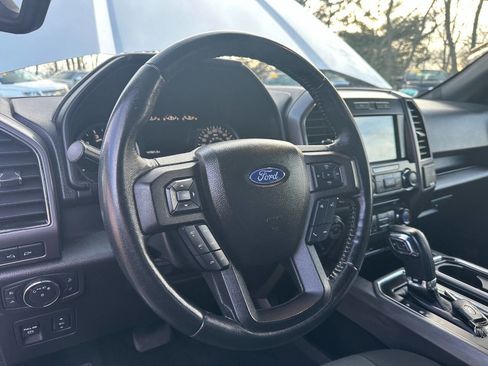 Used 2018 Ford F150 XLT w/ Equipment Group 302A Luxury image 10