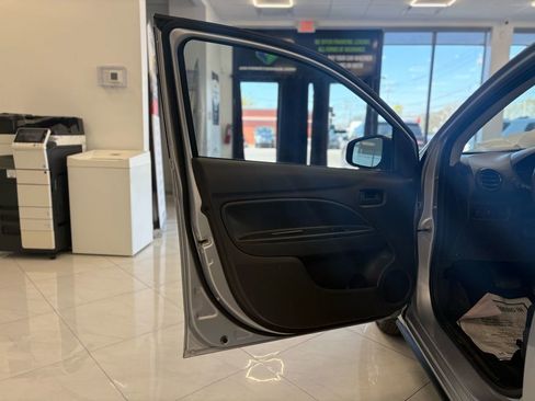 Used 2024 Mitsubishi Mirage ES image 32