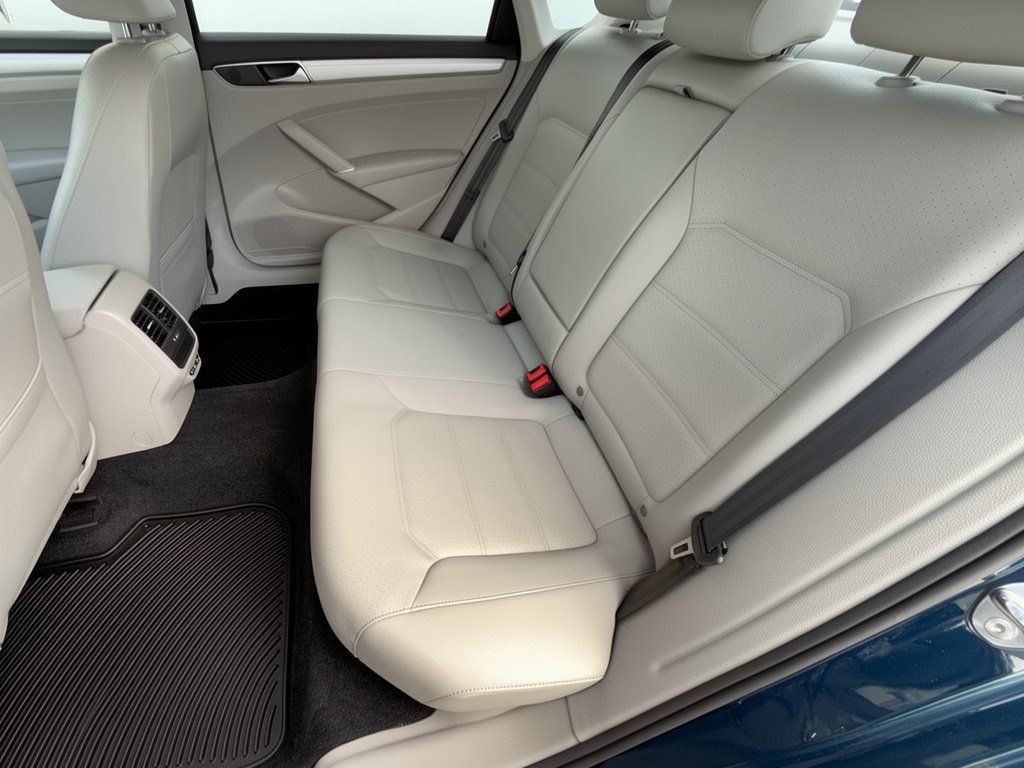 Used 2019 Volkswagen Passat 2.0T Wolfsburg FWD image 25