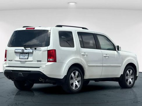 Used 2015 Honda Pilot Touring image 2
