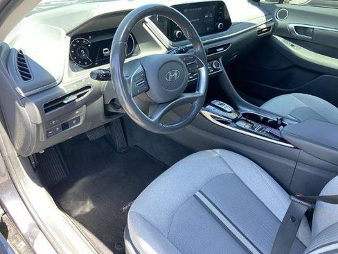 Used 2021 Hyundai Sonata SEL w/ Convenience Package FWD image 6