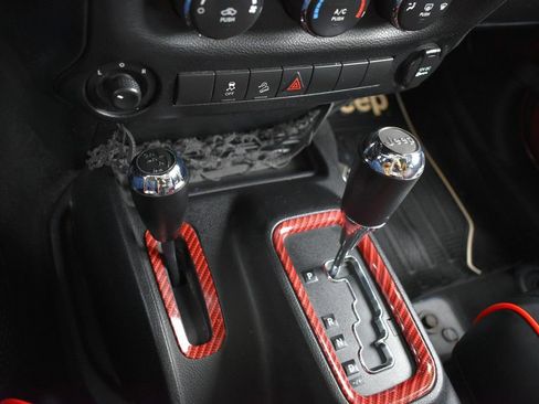 Used 2012 Jeep Wrangler Unlimited Sport image 22