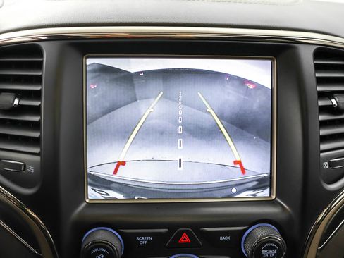 Used 2014 Jeep Grand Cherokee Summit image 9