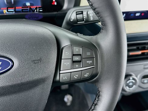 New 2026 Ford Maverick Lariat AWD/4WD image 16