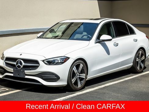 Used 2022 Mercedes-Benz C 300 4MATIC Sedan image 1