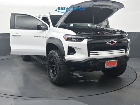 Used 2024 Chevrolet Colorado ZR2 w/ ZR2 Bison Edition AWD/4WD image 36