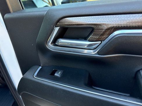 Used 2024 Chevrolet Silverado 2500 LT w/ Safety Package image 43