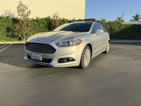Used 2014 Ford Fusion Energi Titanium w/ Driver Assist Package image 2