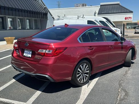Used 2018 Subaru Legacy 2.5i Premium AWD/4WD image 3