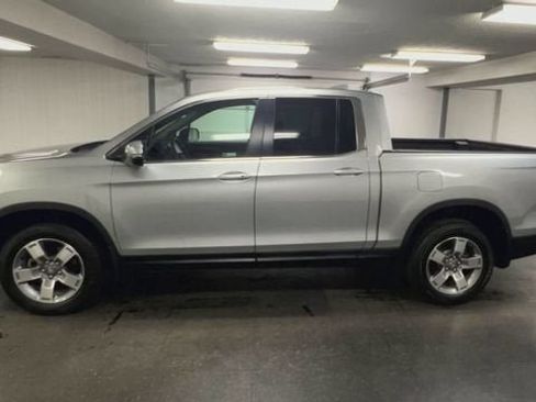 Used 2025 Honda Ridgeline RTL image 5