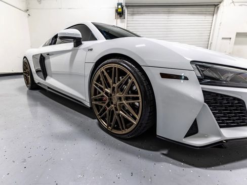 Used 2023 Audi R8 V10 performance RWD image 50