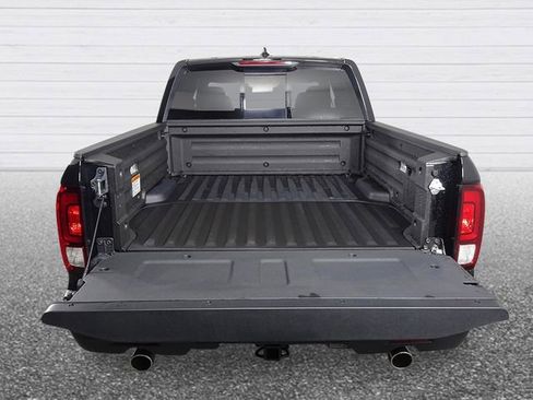 New 2026 Honda Ridgeline Black Edition image 9