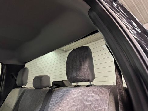 Used 2023 Ford F150 XLT w/ XTR Package image 9