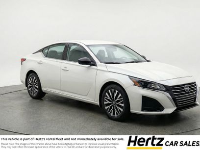 Used 2025 Nissan Altima 2.5 SV