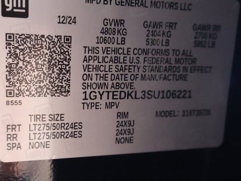 New 2025 Cadillac Escalade IQ Luxury 2 w/ LPO, Radiant Package image 26