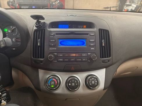 Used 2008 Hyundai Elantra SE FWD image 11