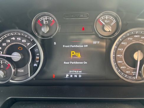 Used 2018 RAM 1500 Limited AWD/4WD image 14