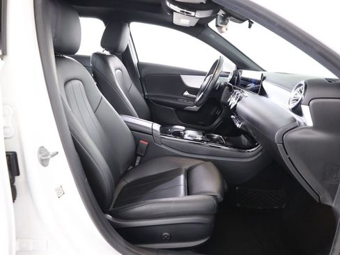 Certified 2019 Mercedes-Benz A 220 4MATIC image 57