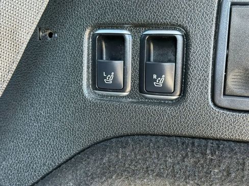 Used 2014 Mercedes-Benz GL 450 4MATIC image 12