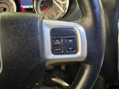 Used 2017 Dodge Grand Caravan GT image 12